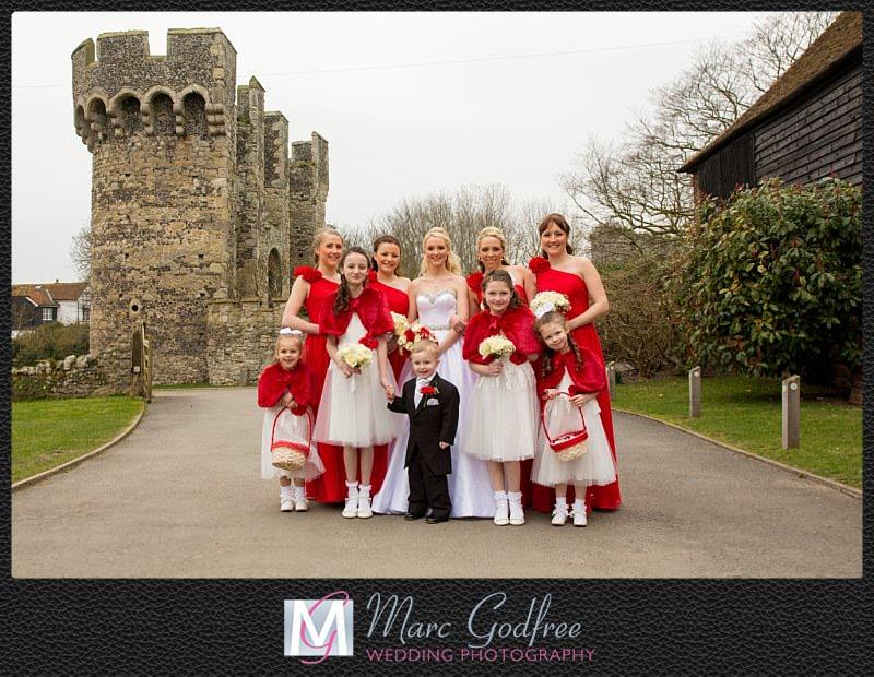 Unmissable wedding day photos- Bridal portrait Unmissable wedding day photos- Bridal portrait
