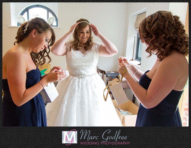 Wedding accessories guide-5 Wedding accessories guide-5